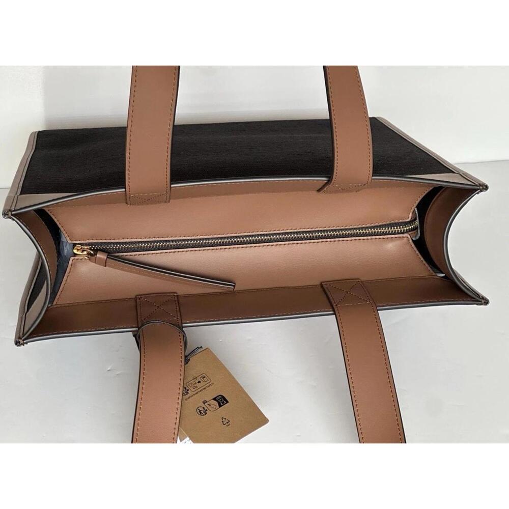 BNWT Burberry Manzon Tote Shoulder Bag Black/Dark Brown $1,350 - Picture 7 of 9